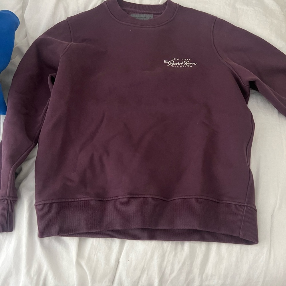 Abercrombie crewneck